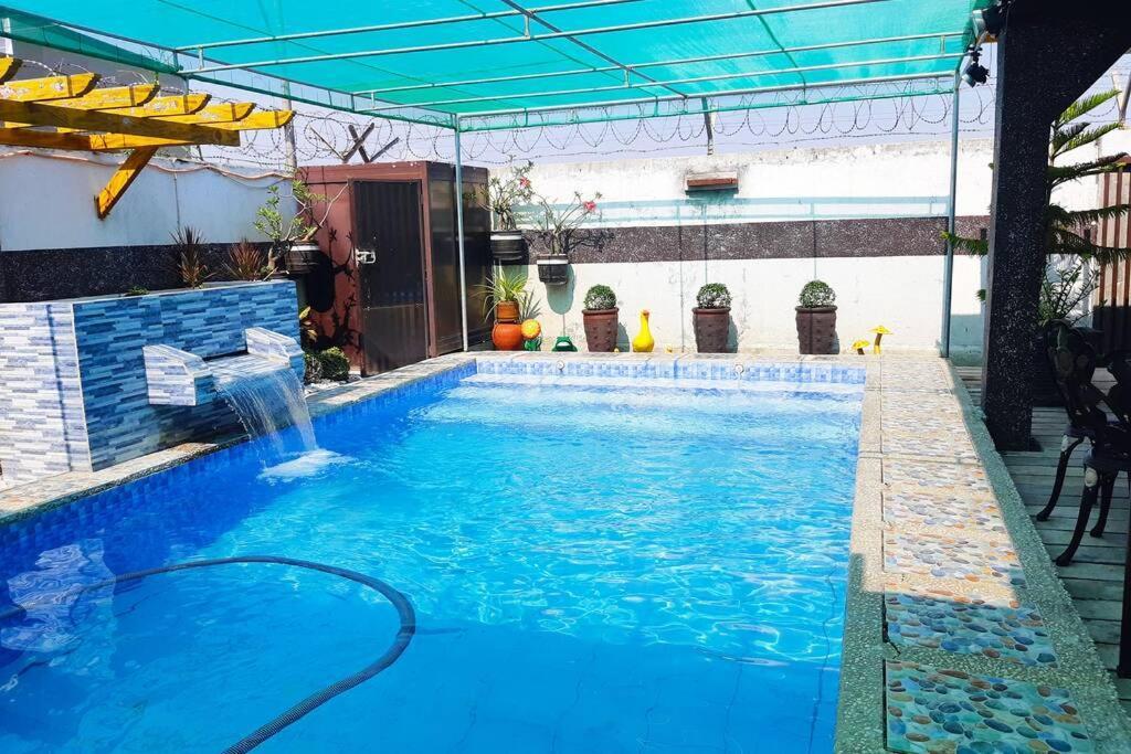 Private House W/ Swimming Pool Staycation Tarlac Tarlac City Buitenkant foto